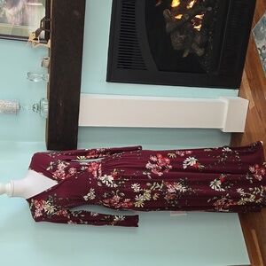 LILBETTER Maxi Dress M